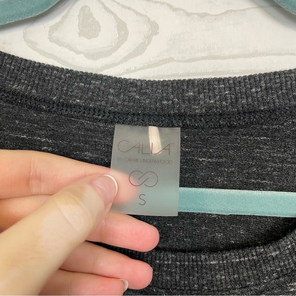 CALIA By Carrie Underwood Outfit Set Gray Two Piece Leggings Size Small - Picture 8 of 11